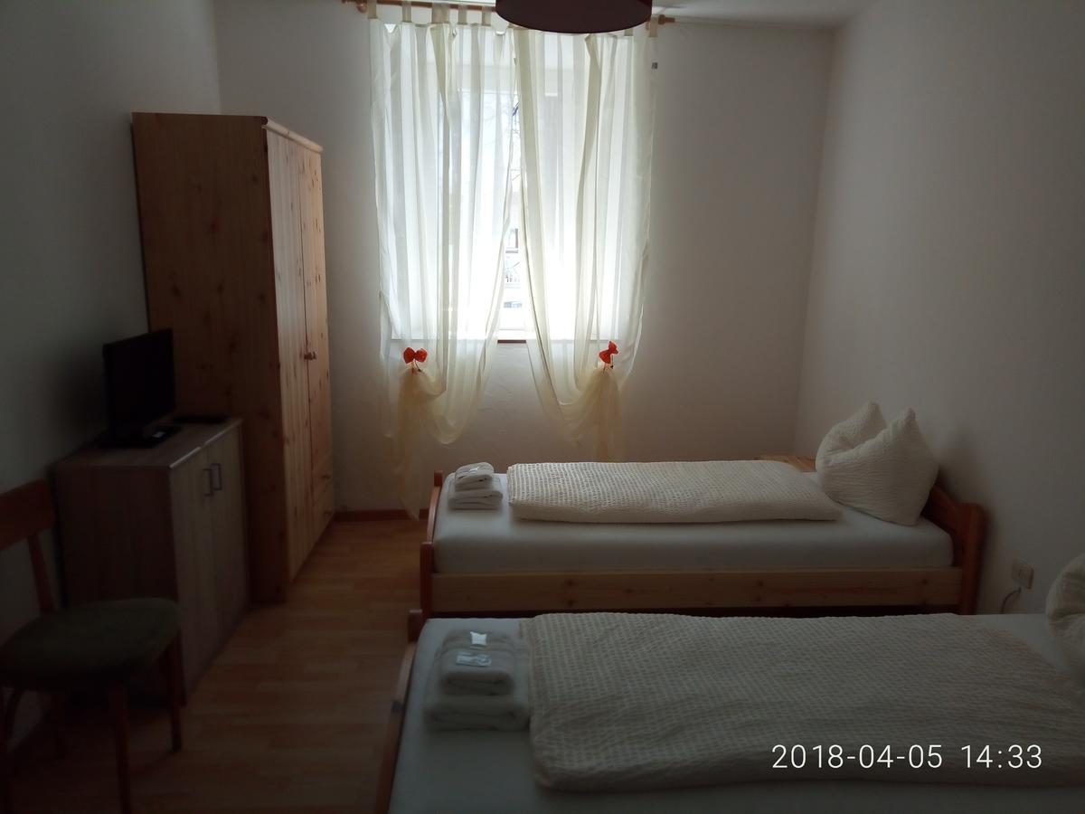 Gasthof Mondschein Hotel Merano Kültér fotó