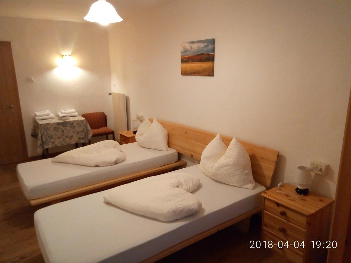 Gasthof Mondschein Hotel Merano Kültér fotó