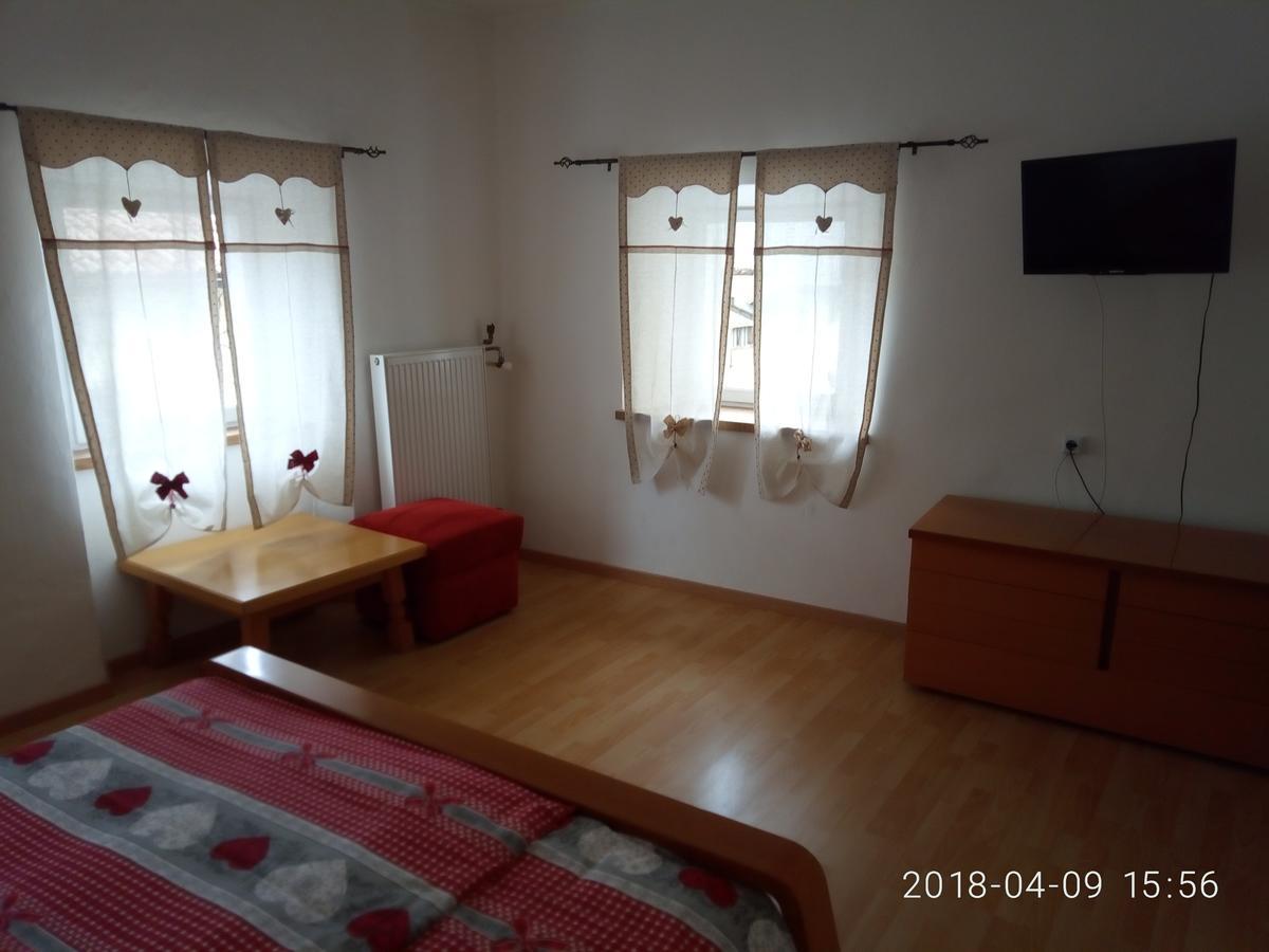 Gasthof Mondschein Hotel Merano Kültér fotó